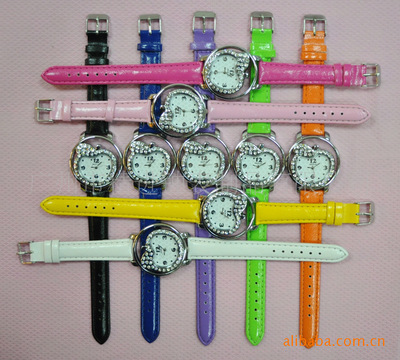 时尚与精准的融合 新款苹果形女装皮带手表